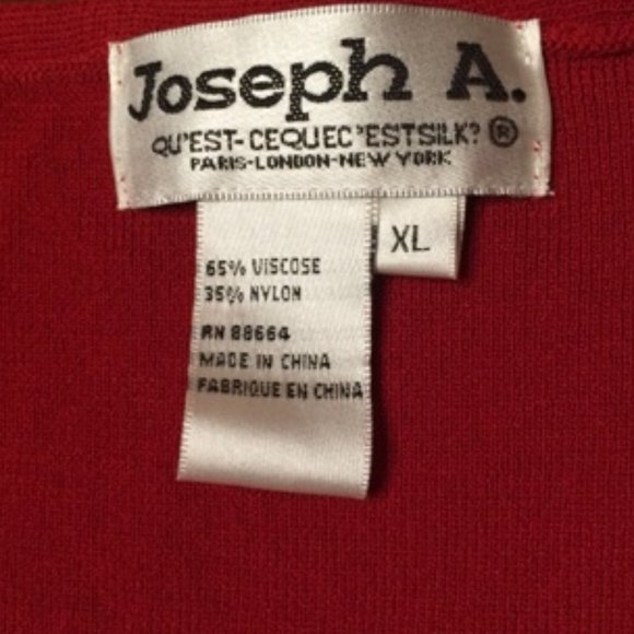 Beautiful Red V-neck Cardigan -XL - Picture 8 of 16